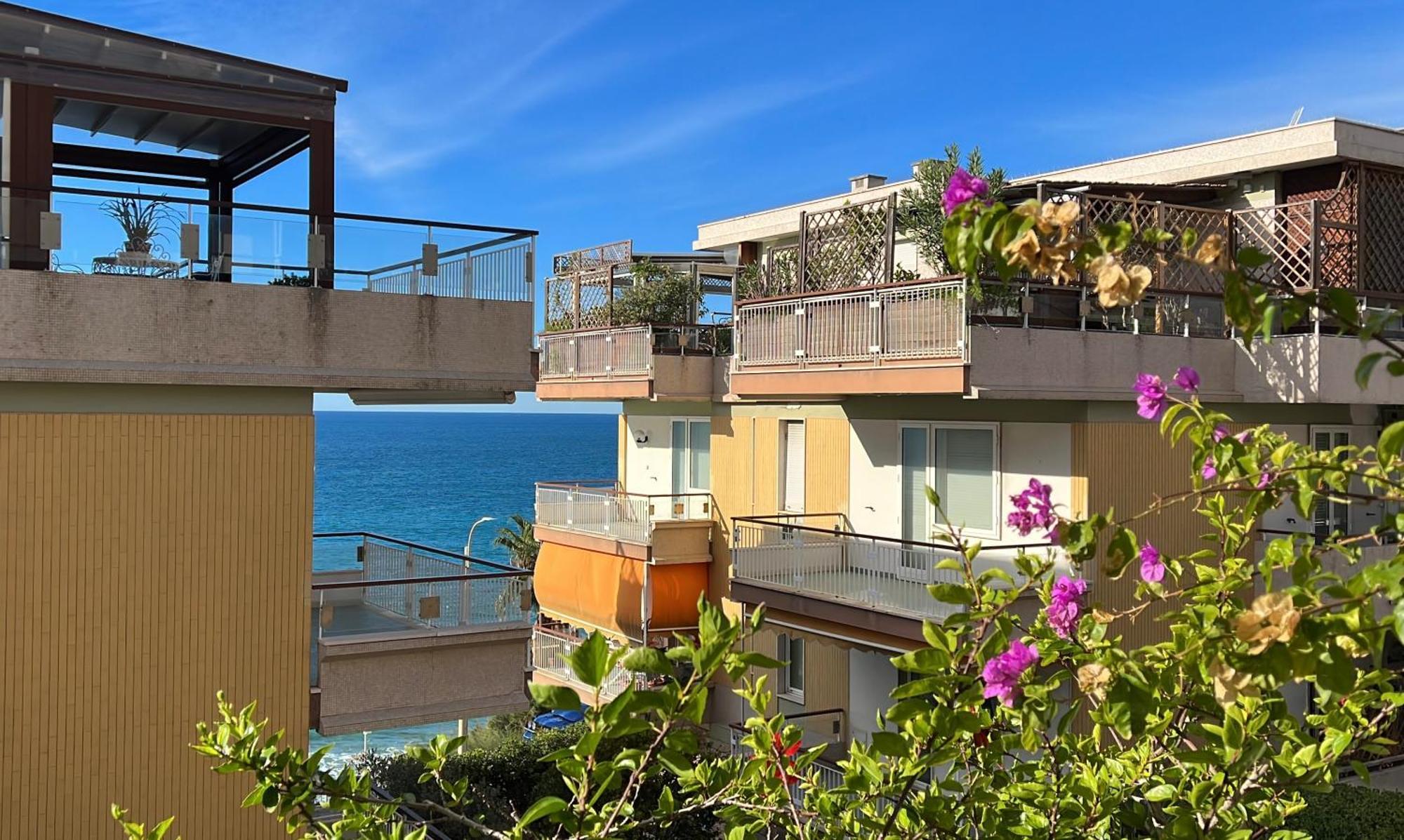 סנרמו Tre Ponti Beach Apartment - Terrazzo Vista Mare מראה חיצוני תמונה